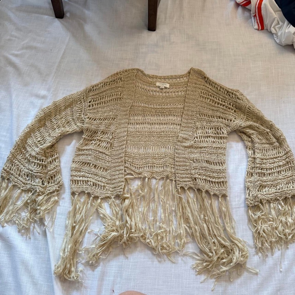 cream crochet fringe cadigan